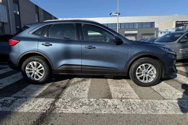 Ford Kuga (2022) thumbnail 30