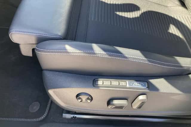 Ford Explorer (2024) thumbnail 18