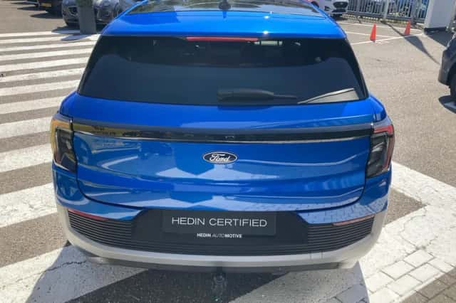 Ford Explorer (2024) thumbnail 8