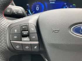 Ford Kuga (2021) thumbnail 16