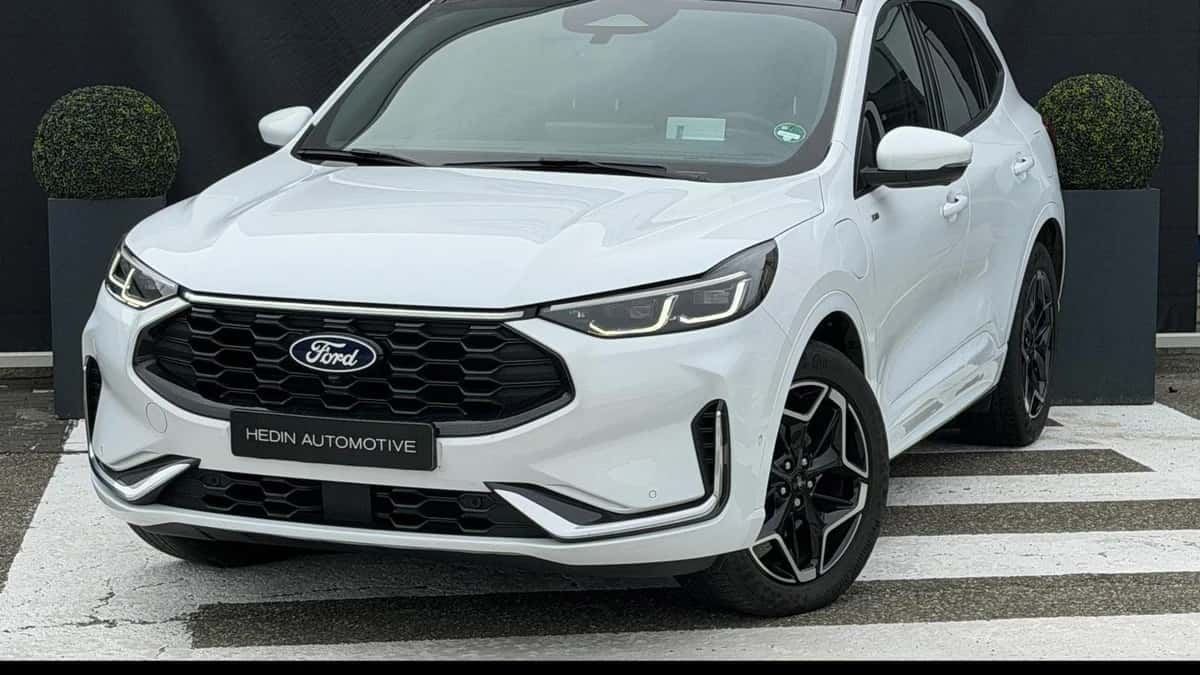 Ford Kuga (2024) — foto 1