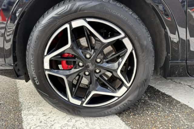 Ford Kuga (2024) thumbnail 5