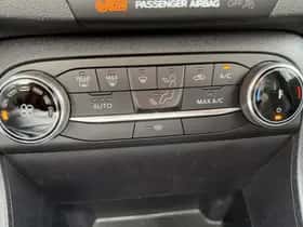 Ford Fiesta (2022) thumbnail 10