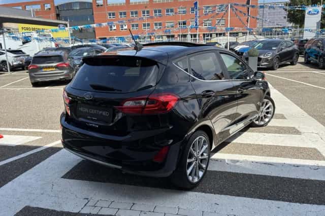 Ford Fiesta (2020) thumbnail 2
