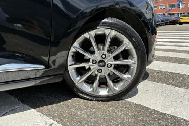Ford Fiesta (2020) thumbnail 5