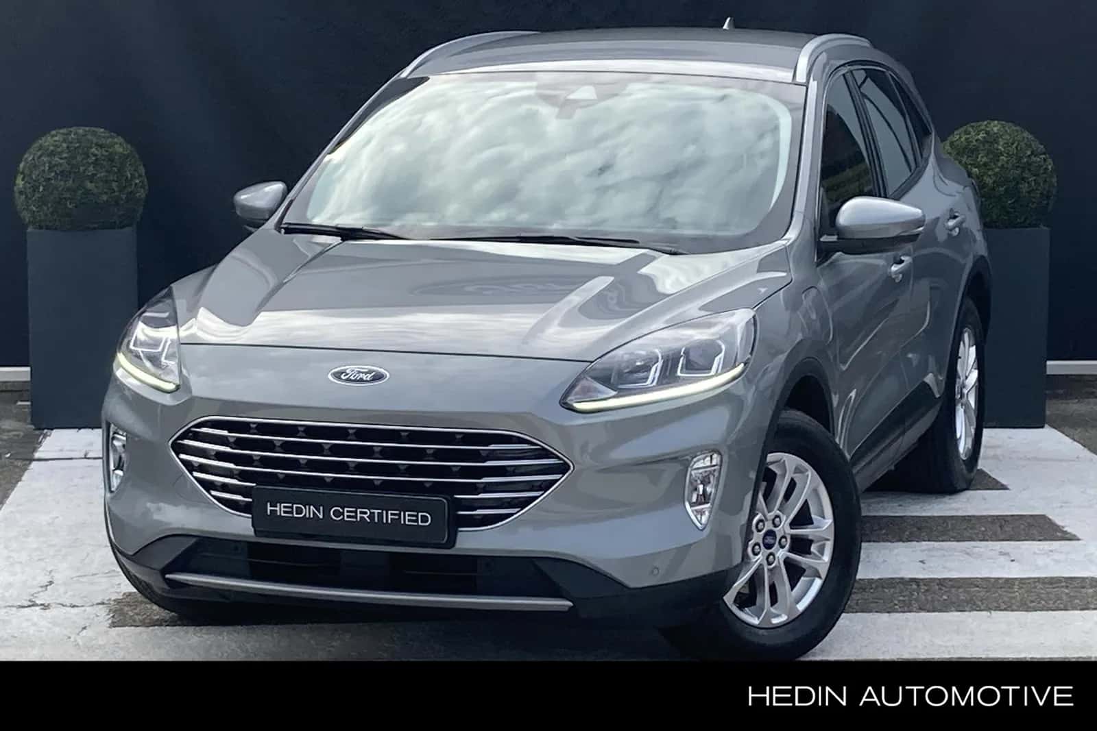 Ford Kuga (2023) — foto 1