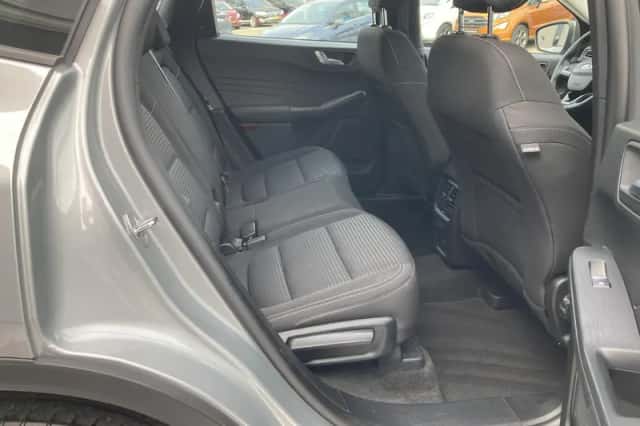 Ford Kuga (2023) thumbnail 23