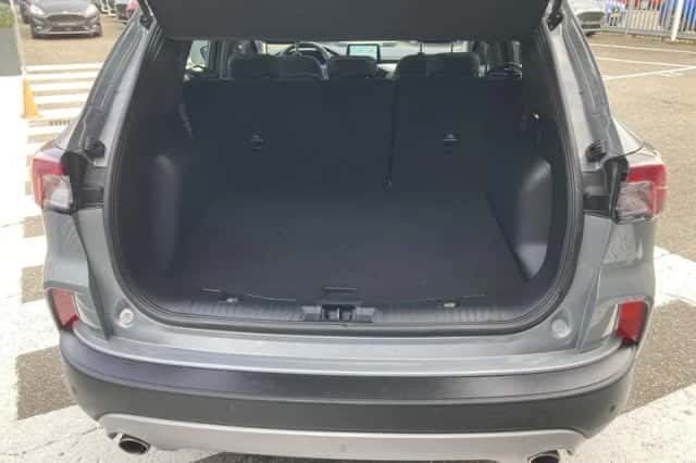 Ford Kuga (2023) thumbnail 24