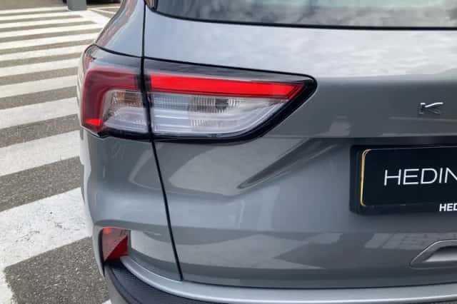 Ford Kuga (2023) thumbnail 26