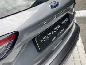 Ford Kuga (2023) thumbnail 6