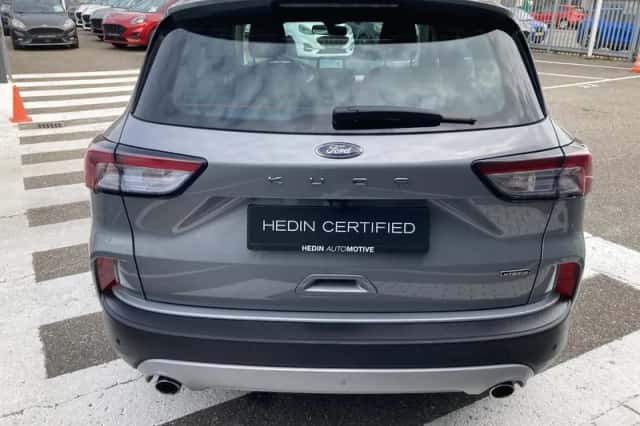 Ford Kuga (2023) thumbnail 9