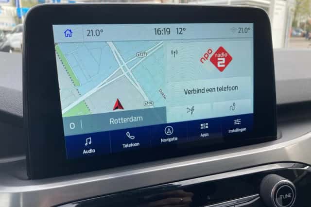 Ford Kuga (2023) thumbnail 10