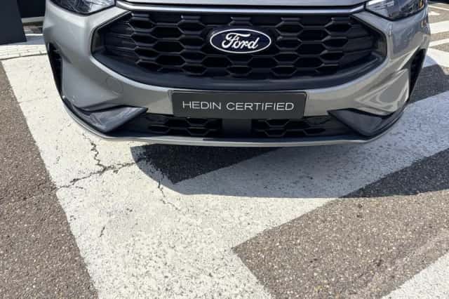 Ford Kuga (2025) thumbnail 3