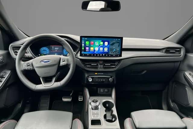 Ford Kuga (2024) thumbnail 3