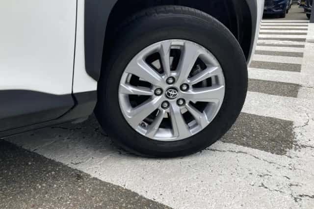 Toyota Yaris Cross (2023) thumbnail 5