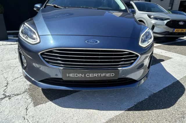 Ford Fiesta (2019) thumbnail 3