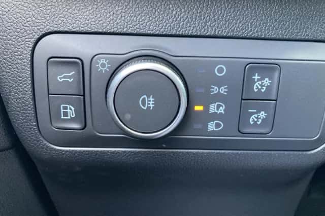 Ford Kuga (2025) thumbnail 22