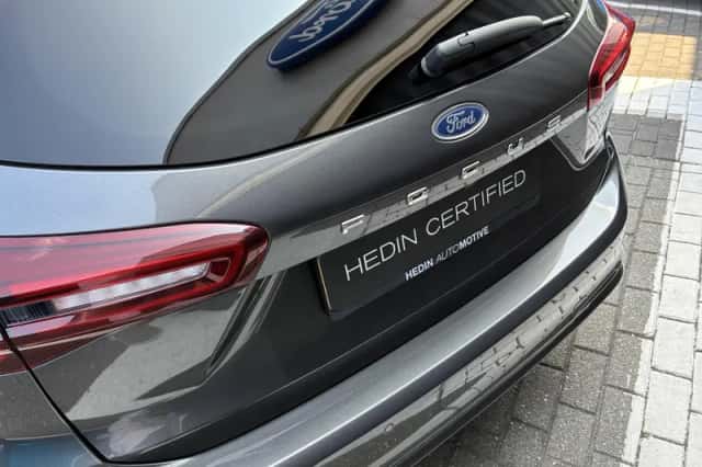 Ford Focus (2025) thumbnail 6