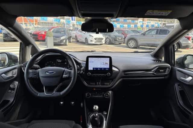 Ford Fiesta (2019) thumbnail 3