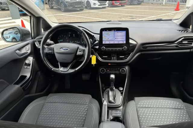 Ford Fiesta (2017) thumbnail 3