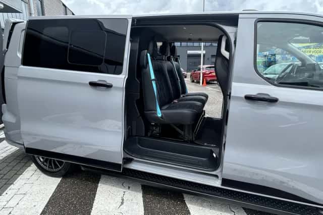 Ford Transit Custom (2024) thumbnail 12