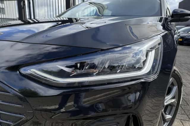 Ford Focus (2025) thumbnail 2