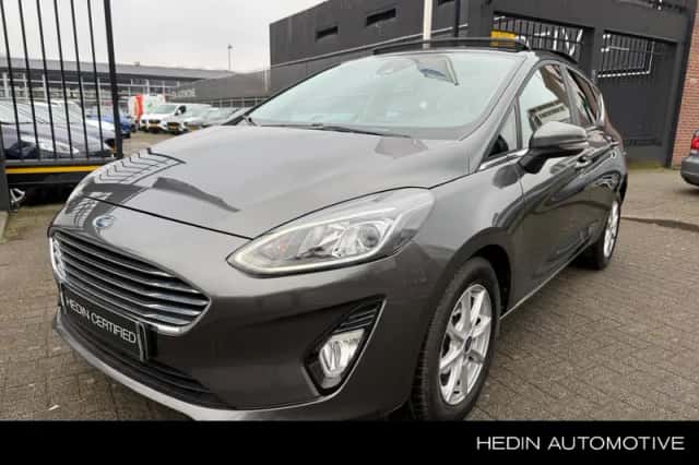 Ford Fiesta (2021) thumbnail 1