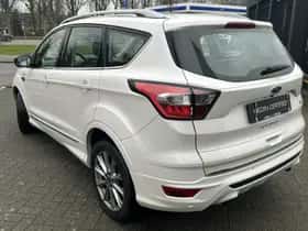 Ford Kuga (2018) thumbnail 3