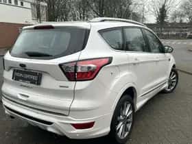 Ford Kuga (2018) thumbnail 5