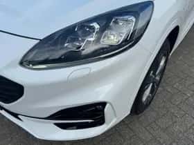 Ford Kuga (2022) thumbnail 11
