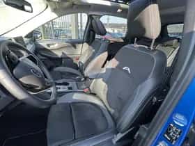 Ford Kuga (2025) thumbnail 12
