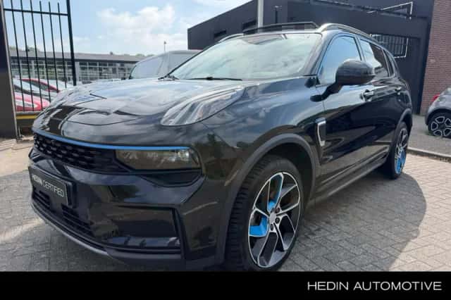 Lynk & Co 01 (2023) thumbnail 1