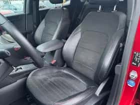 Ford Kuga (2021) thumbnail 15