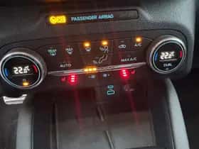 Ford Kuga (2021) thumbnail 18