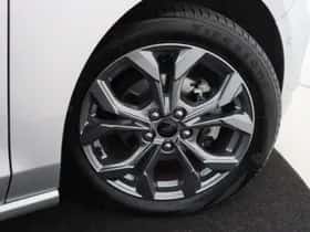 Ford Focus (2023) thumbnail 9