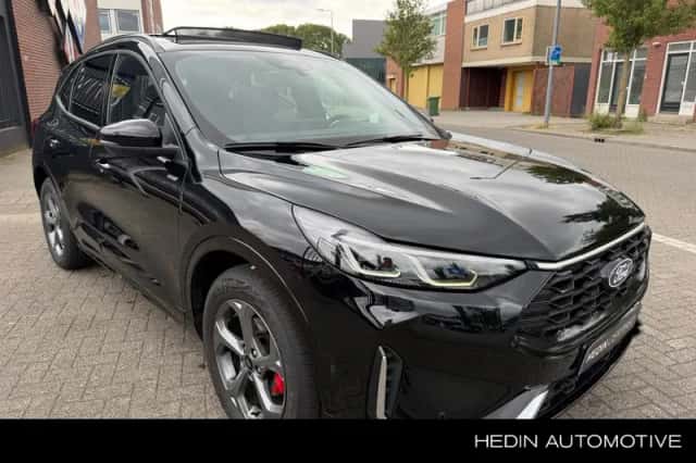 Ford Kuga (2025) thumbnail 1
