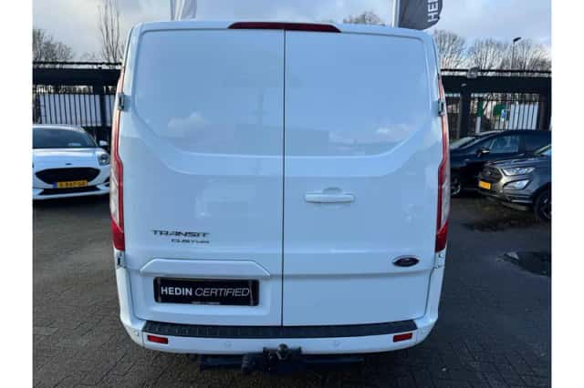 Ford Transit Custom (2023) thumbnail 4