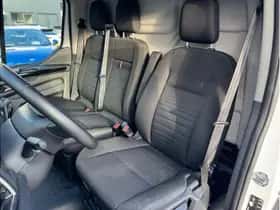 Ford Transit Custom (2023) thumbnail 9