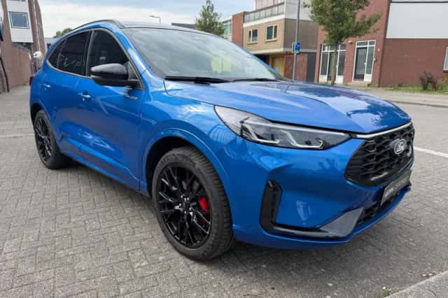 Ford Kuga (2025) thumbnail 6