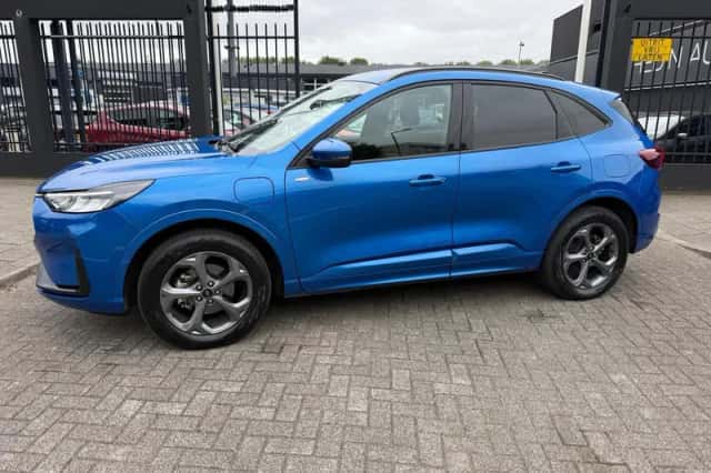 Ford Kuga (2025) thumbnail 2