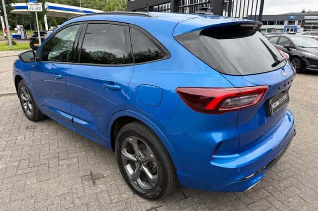 Ford Kuga (2025) thumbnail 4