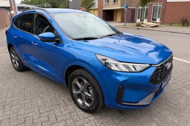 Ford Kuga (2025) thumbnail 5