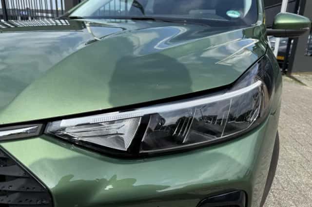 Ford Kuga (2025) thumbnail 2