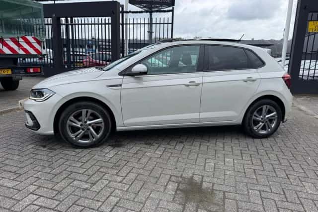 Volkswagen Polo (2023) thumbnail 4