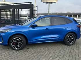Ford Kuga (2025) thumbnail 3