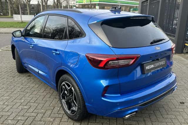 Ford Kuga (2025) thumbnail 4