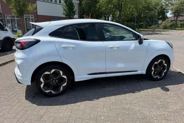 Ford Puma (2025) thumbnail 3