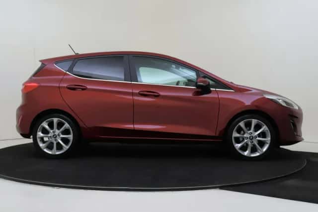 Ford Fiesta (2019) thumbnail 4