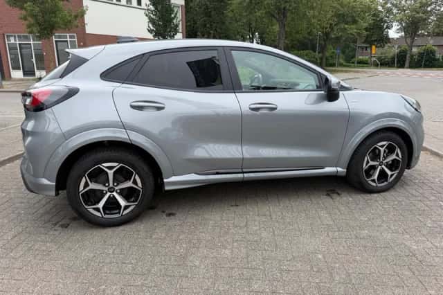 Ford Puma (2025) thumbnail 6