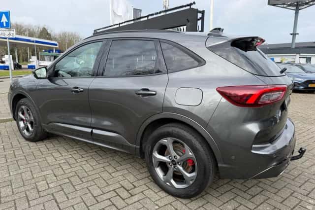 Ford Kuga (2025) thumbnail 2